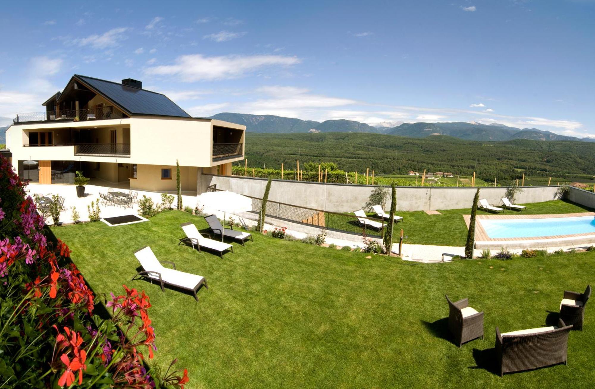 Appartamento Biobauernhof St. Quirinus Caldaro Esterno foto