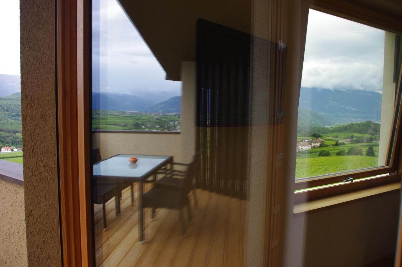 Appartamento Biobauernhof St. Quirinus Caldaro Esterno foto
